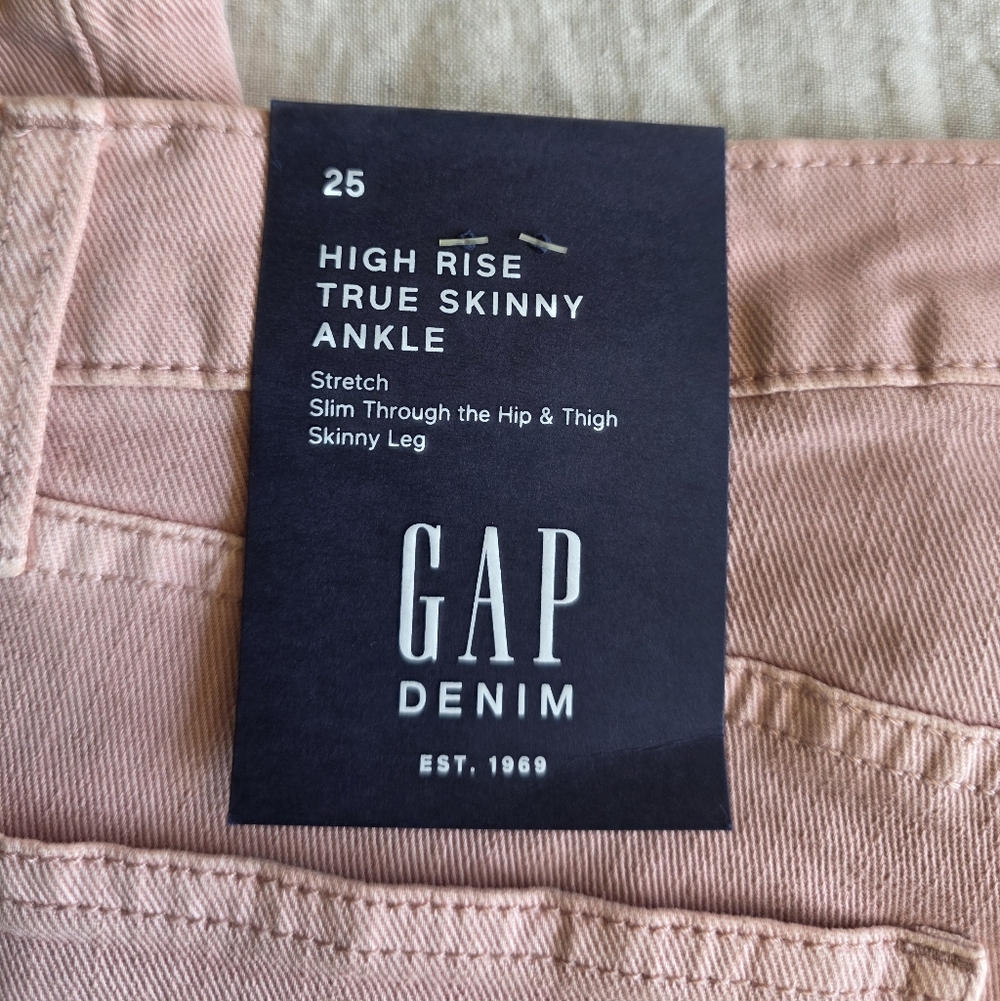GAP Denim High Waisted Pants NWT - Picture 3 of 6
